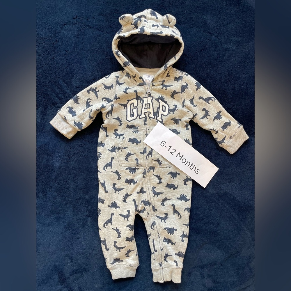 GAP Kids Gray Dinosaur Footie Onsie Cozy
